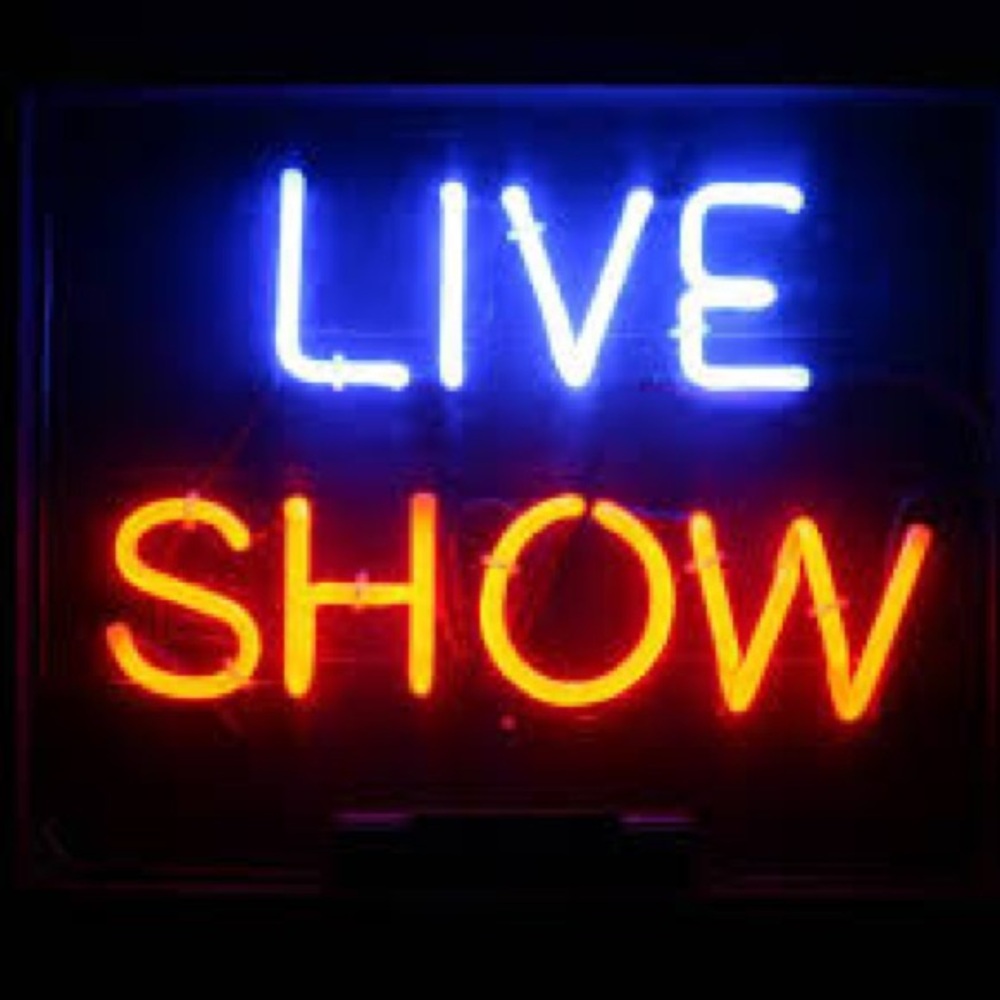 Live show! Like this listing to be notified for when I go live !